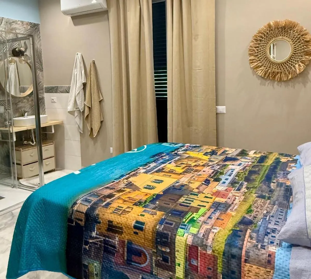Experience Napoli Center Bed & Breakfast 0*, Naples Italy